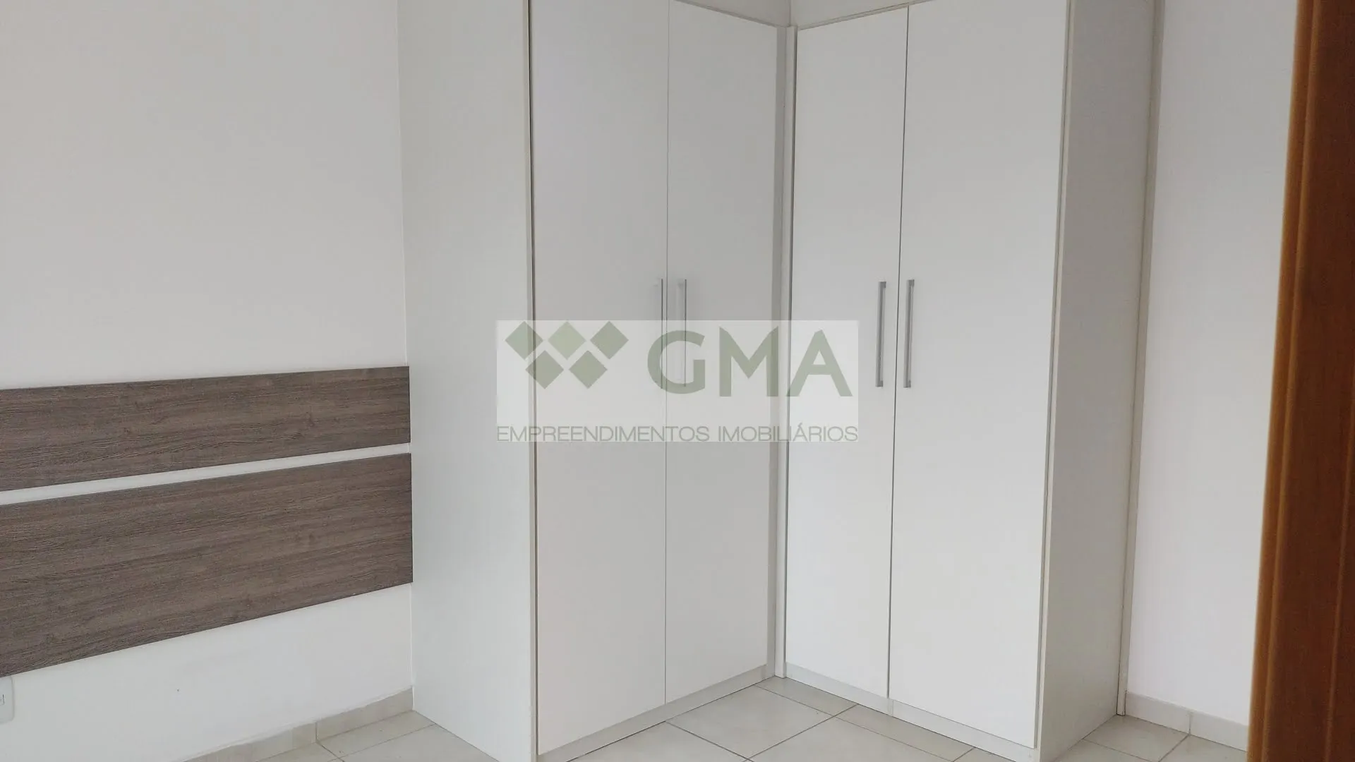 205 m² apartment on the 5th floor with 4 bedrooms — photo 37