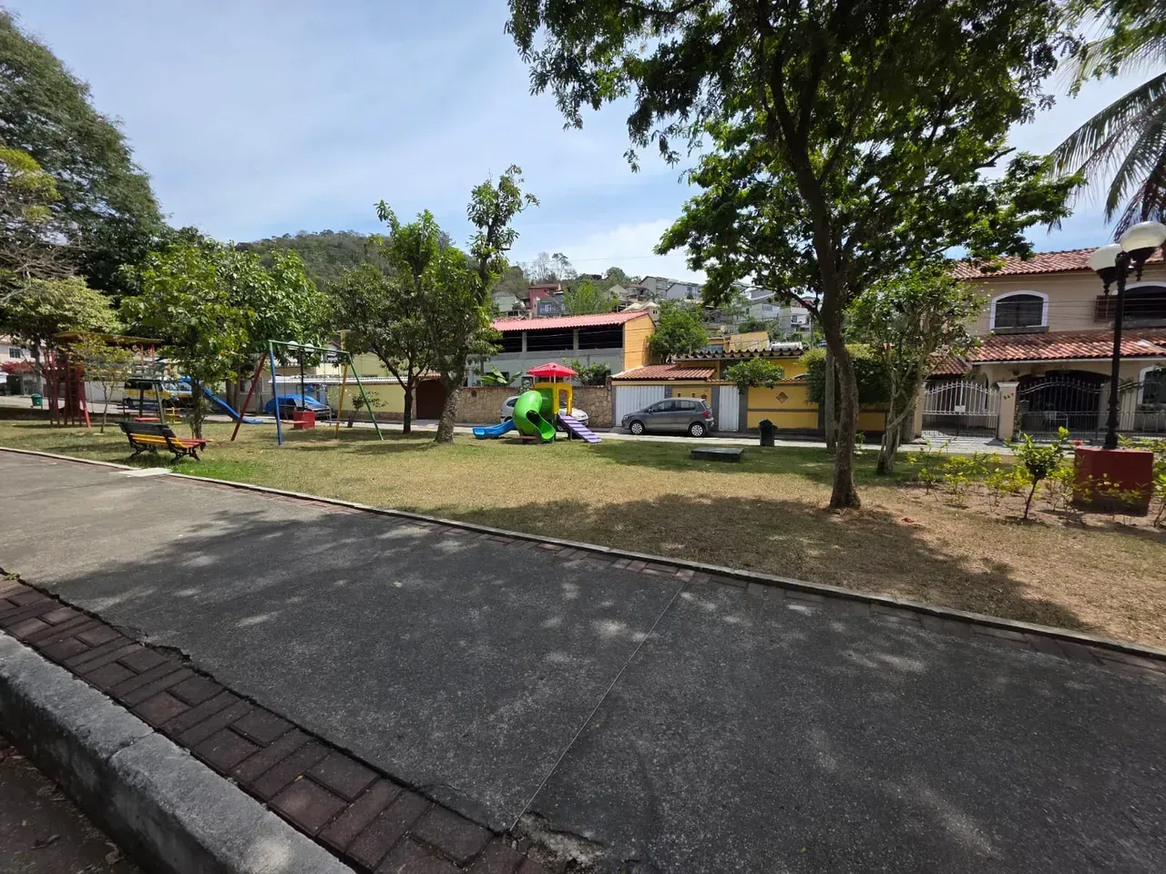 Furnished house for rent with 2 bedrooms and 1 bathroom — photo 22