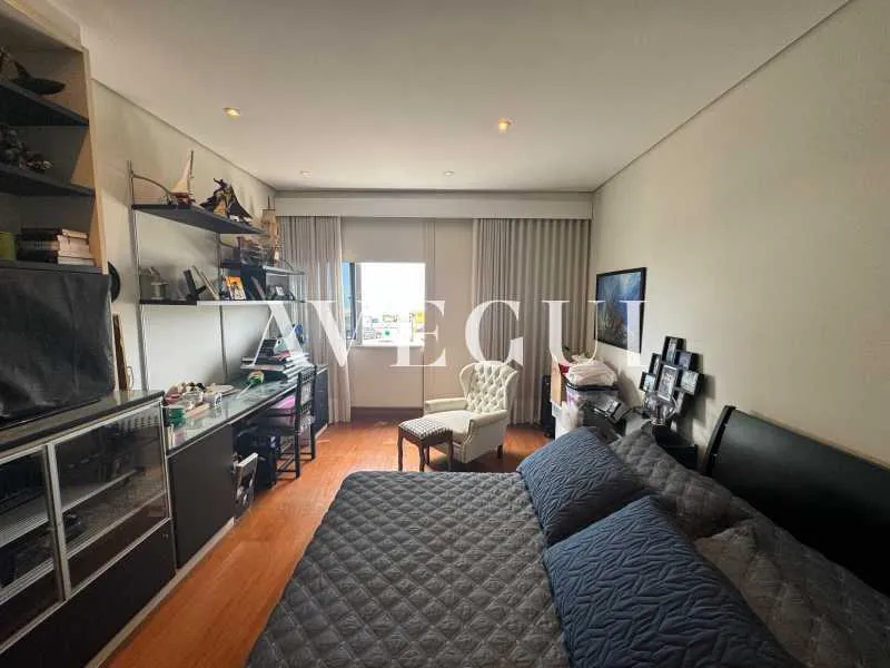 Apartment with 5 bedrooms and a balcony — photo 5