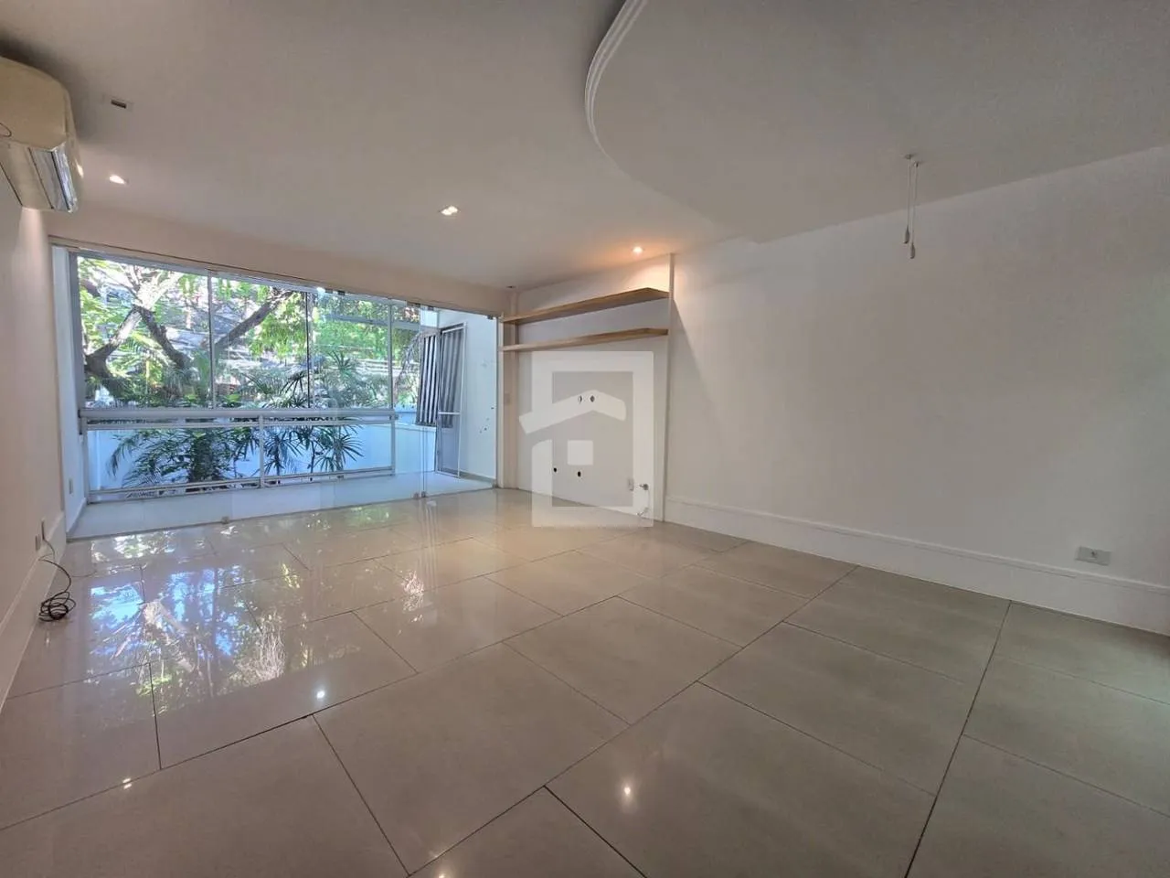 Triplex house with 4 bedrooms and 2 en-suites — photo 5