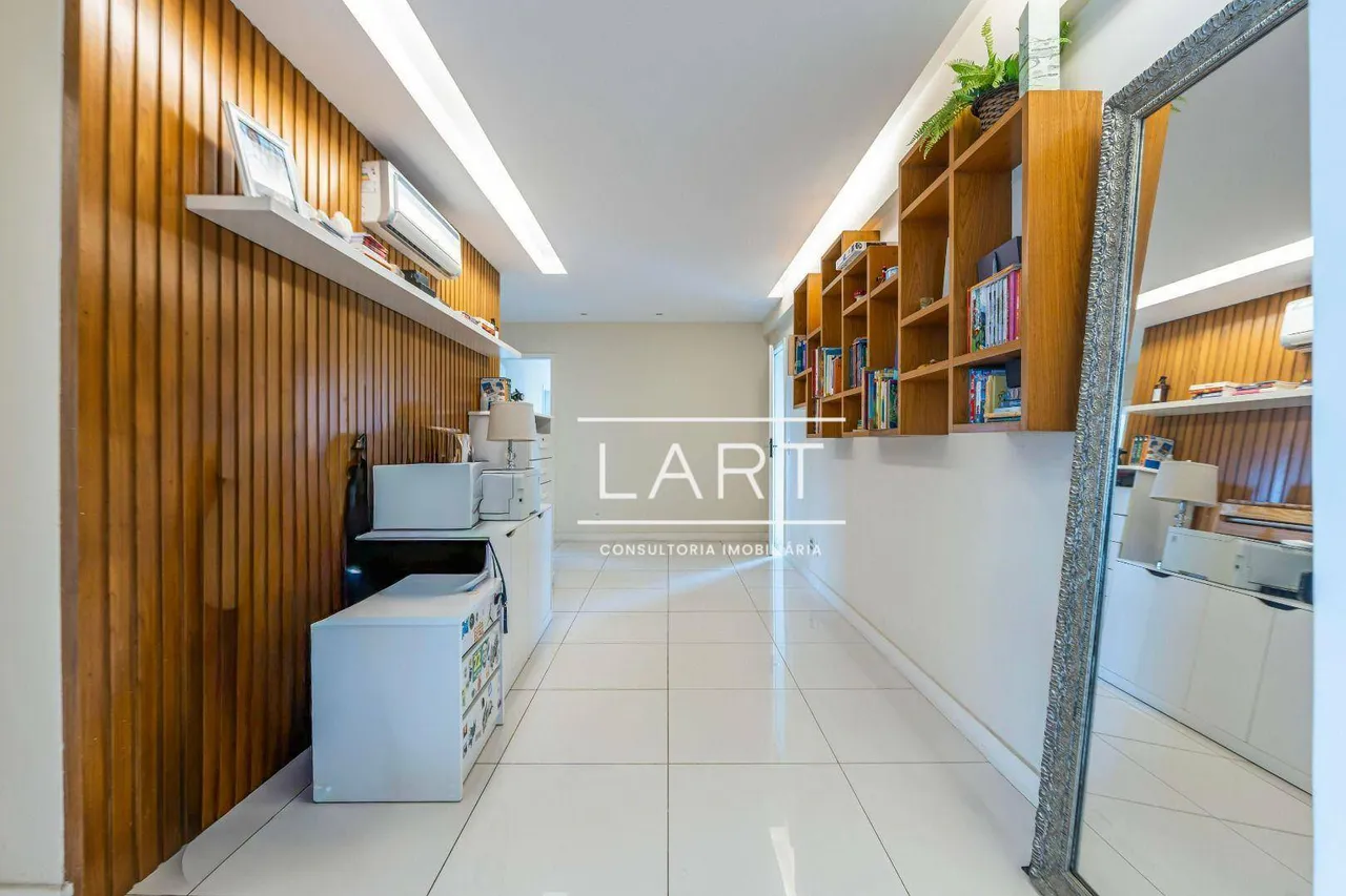 4-bedroom apartment with gas open-plan kitchen and 233 m² — photo 15