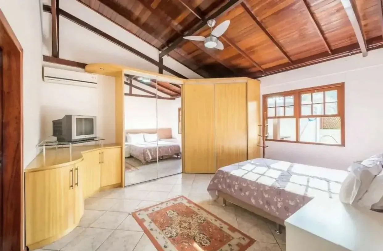 Casa para alquiler con 4 dormitorios y 450 m² rústica — photo 6