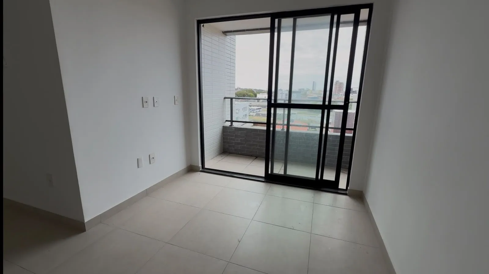 Стиральная машина и 2 спальни: квартира 51 м²