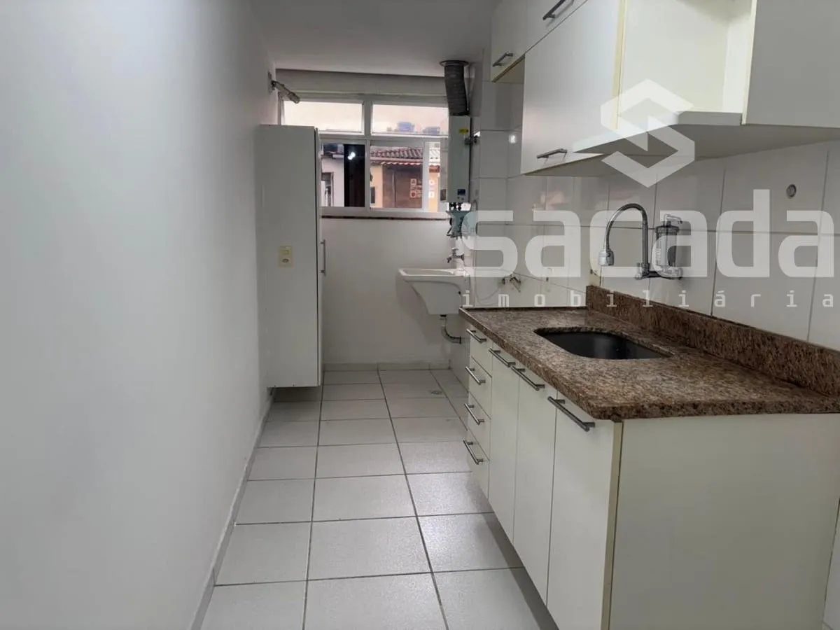 Балкон с грилем и 3 спальни: квартира 131 м² — photo 23