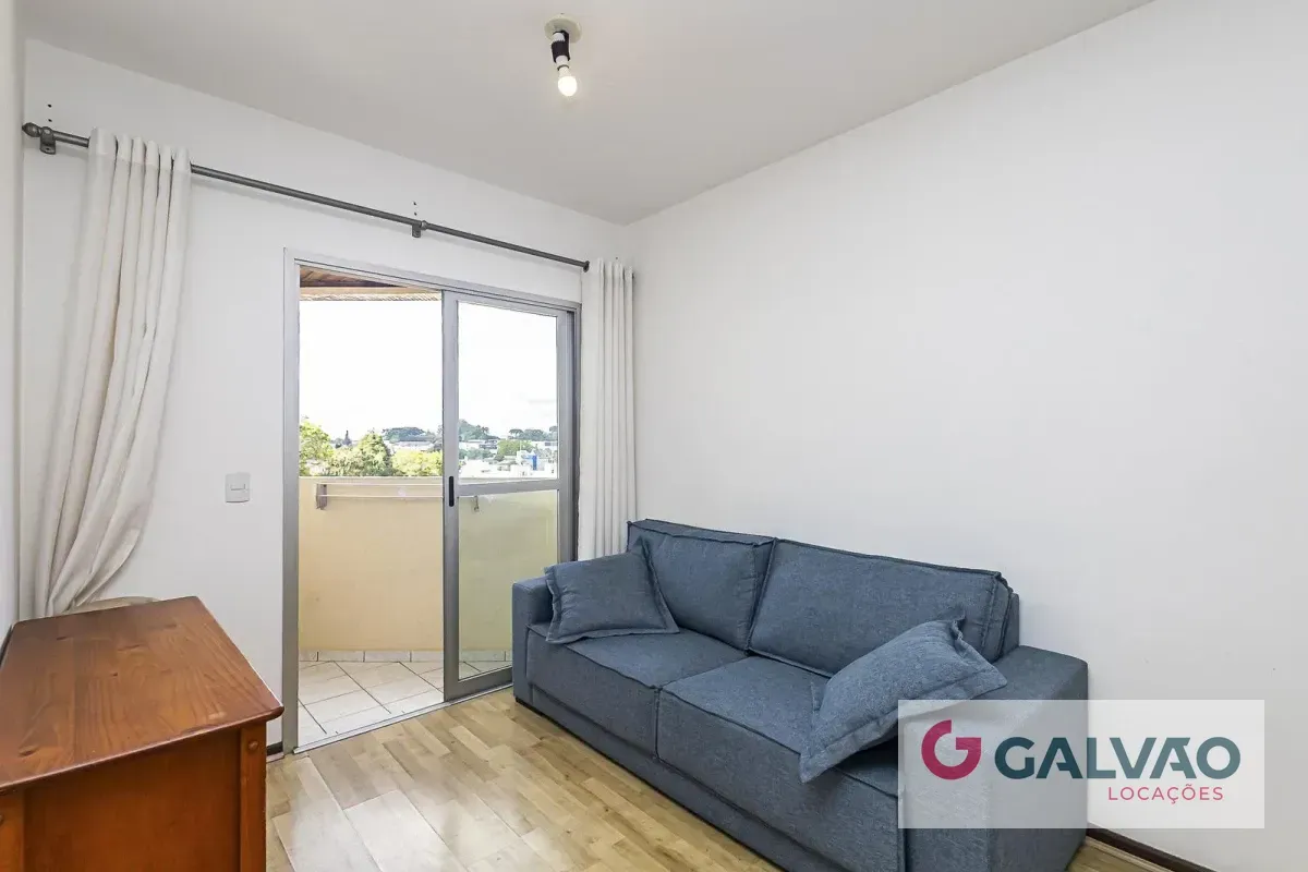 2-bedroom apartment in a building with a gym — photo 7