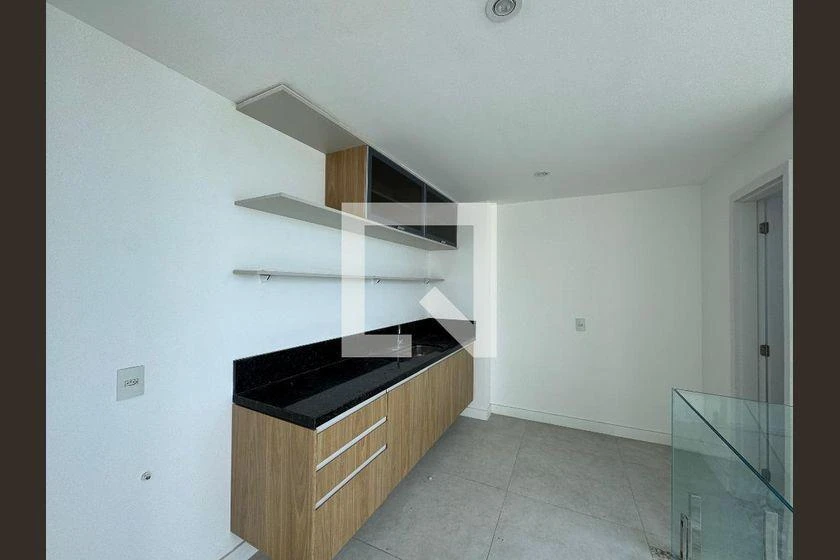 3-bedroom apartment with en-suite bathrooms and 324 m² — photo 45