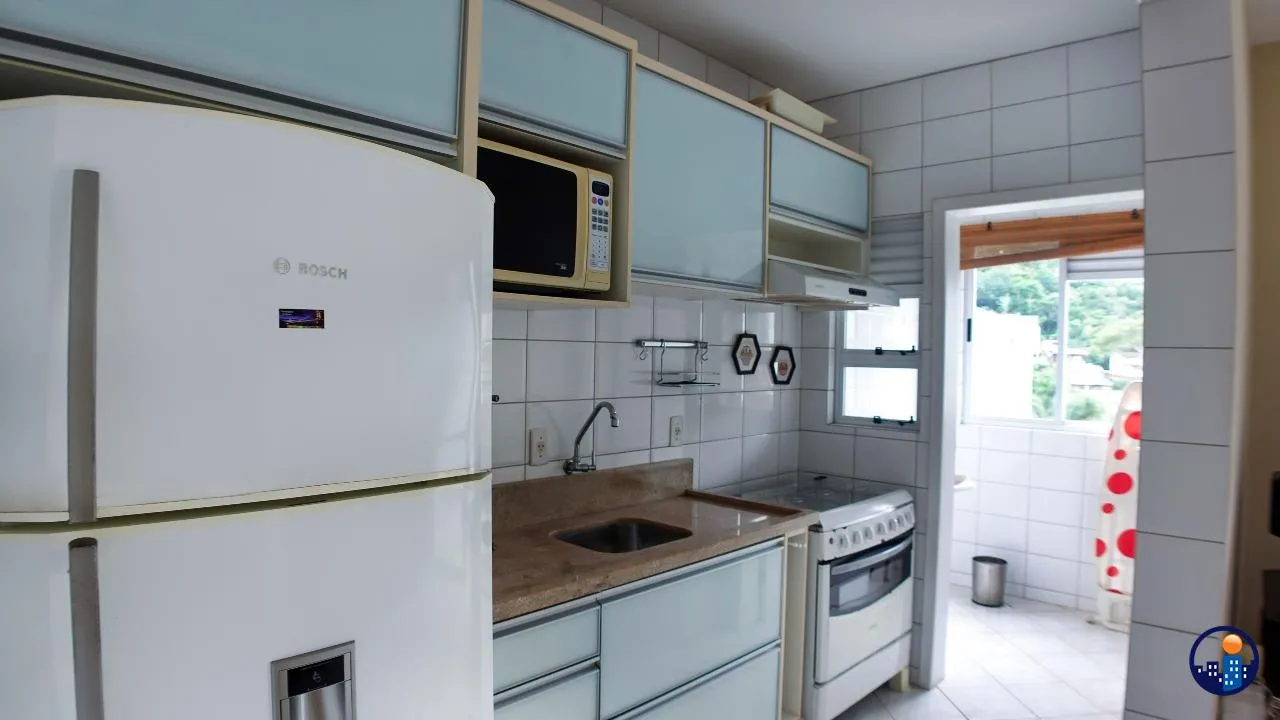 Furnished apartment, 60 m², with a mountain view — photo 2