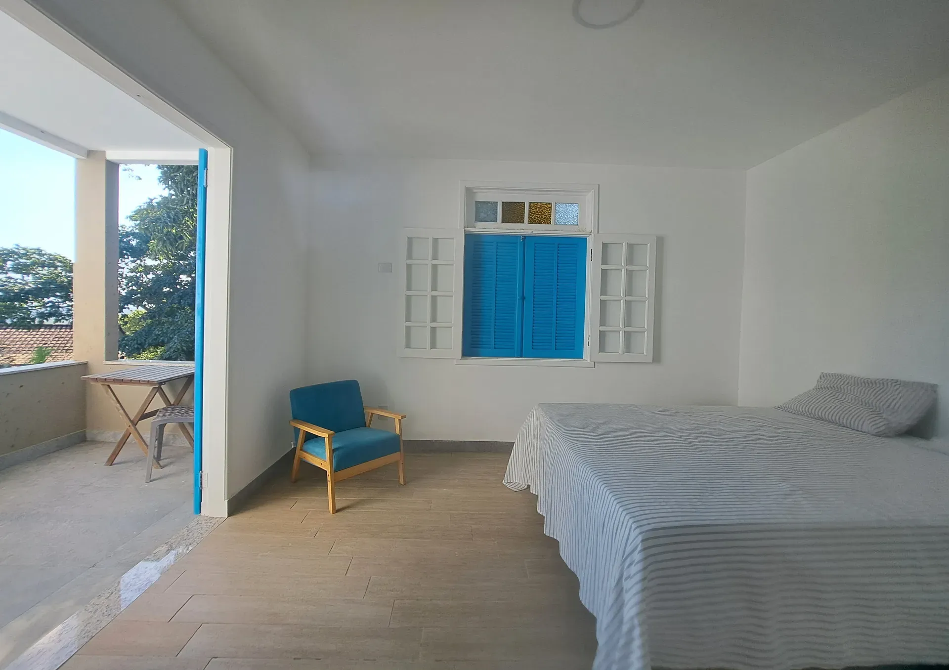 House with 8 bedrooms en-suite and 10 bathrooms, 1200 m² — photo 5
