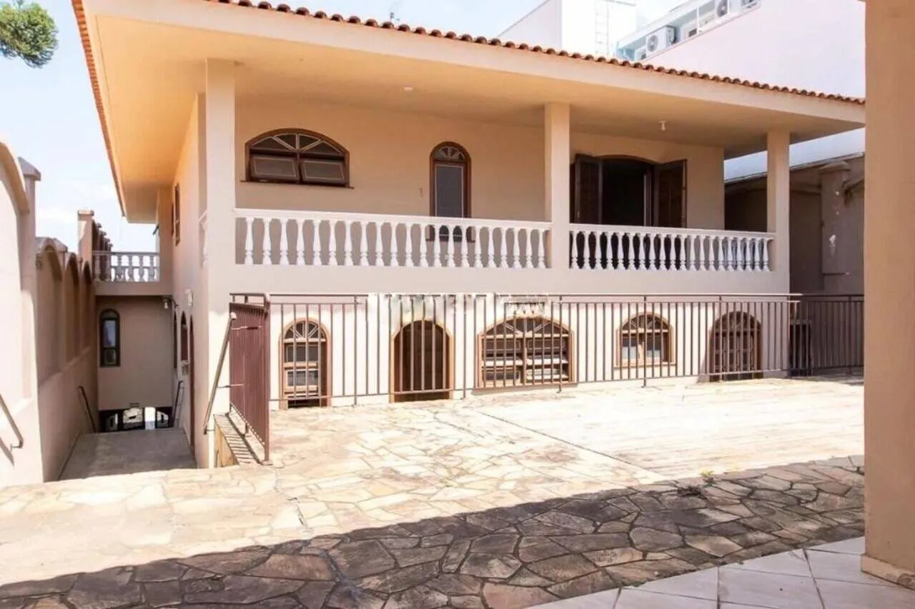 Casa com 8 quartos e jardim privativo — photo 8