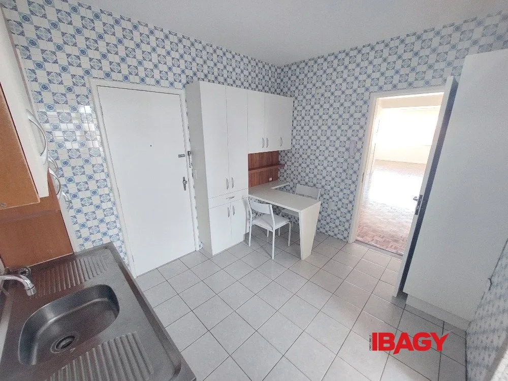 Apartment, 103 m², with a bathtub — photo 8