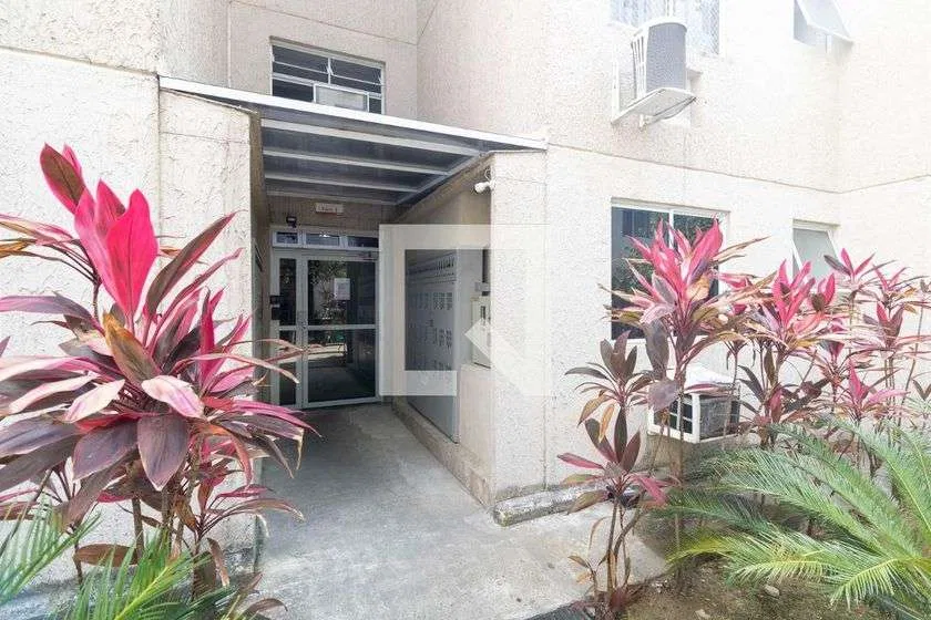 2-bedroom apartment in a building with a gym — photo 29
