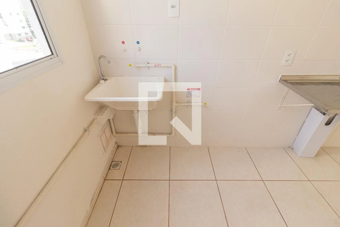 Unfurnished 2-bedroom apartment with 1 bathroom and 1 parking — photo 32