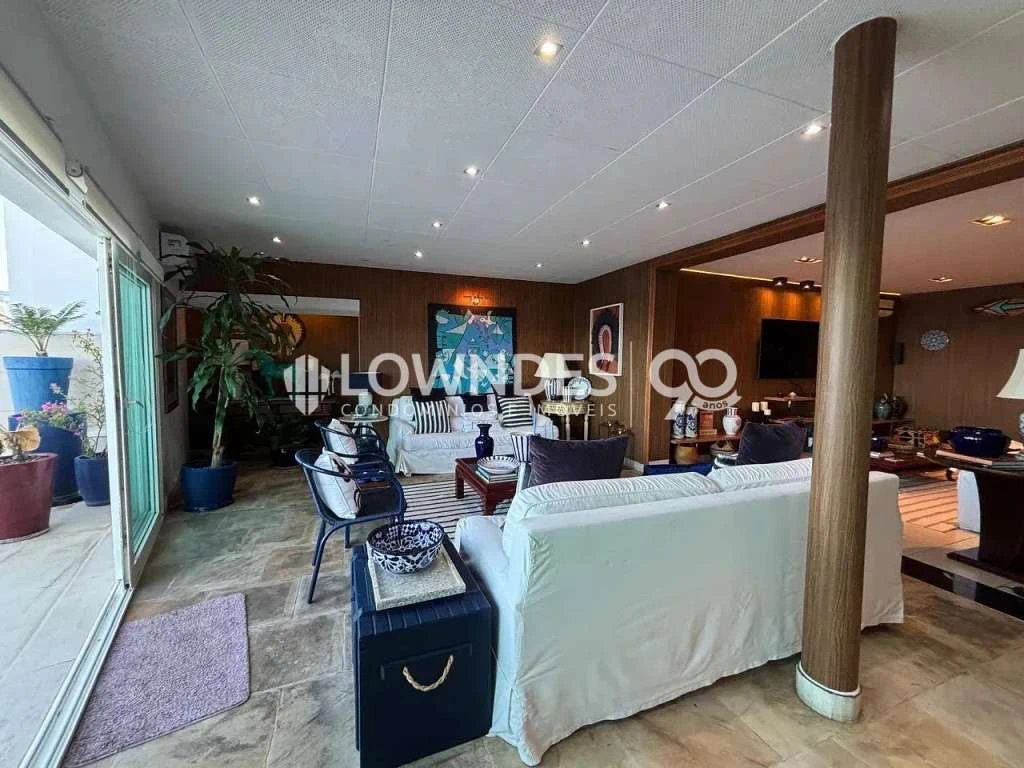 Apartamento com 2 suítes e 400 m² com varanda fechada — photo 17