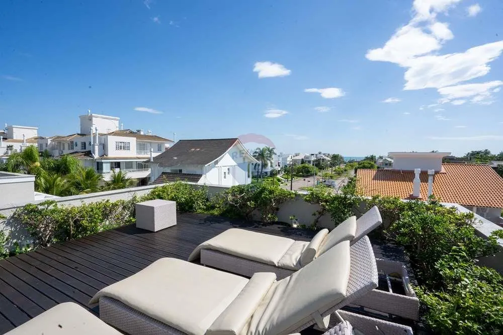 House with 7 en-suite bedrooms and balcony — photo 10