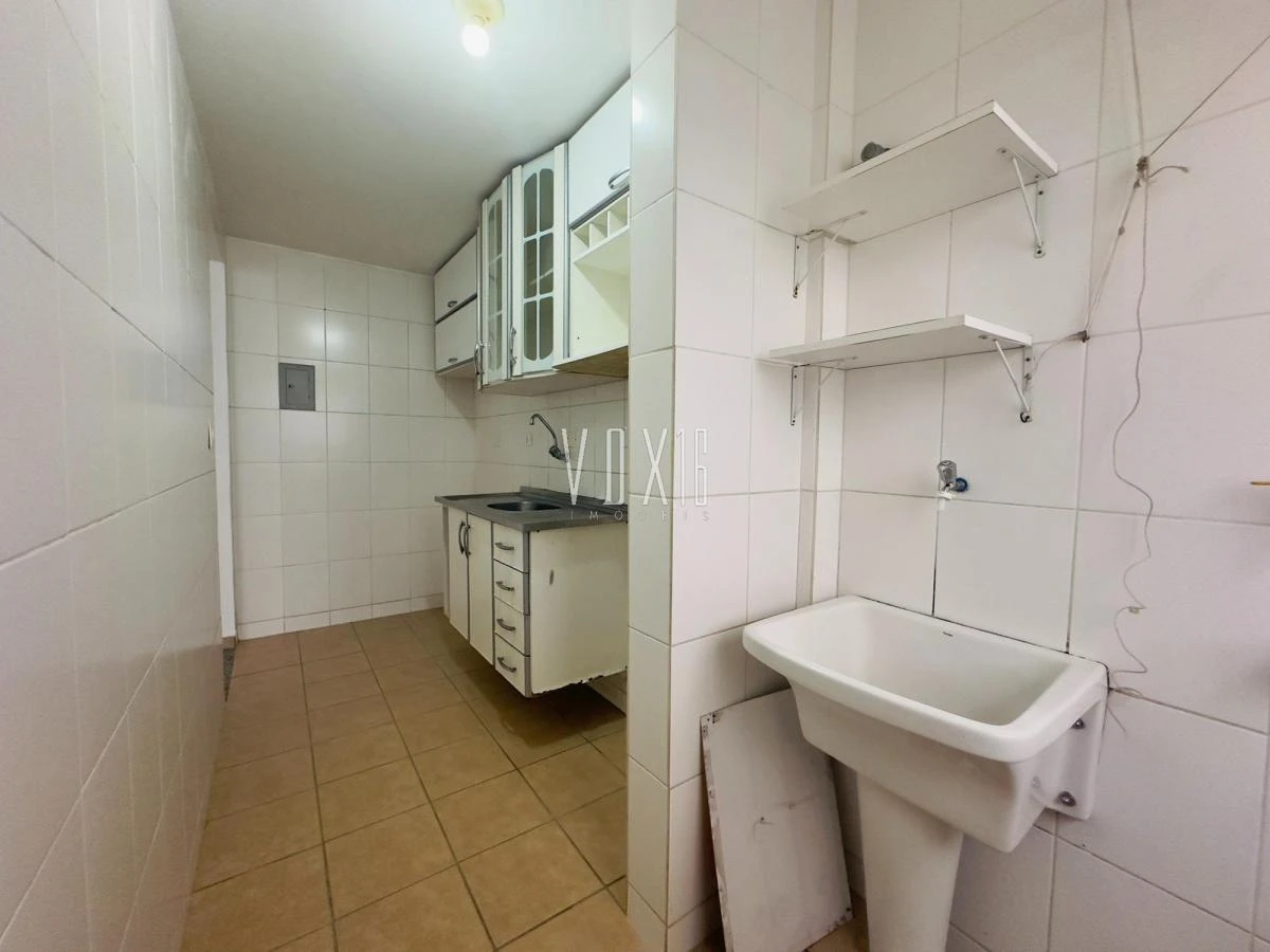 2-bedroom apartment with a home office — photo 4