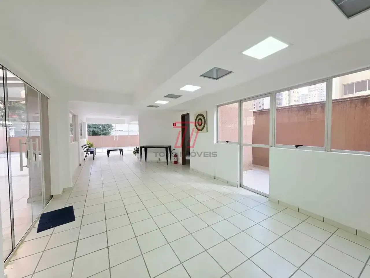 Apartamento sem mobília com 1 quarto e varanda — photo 17