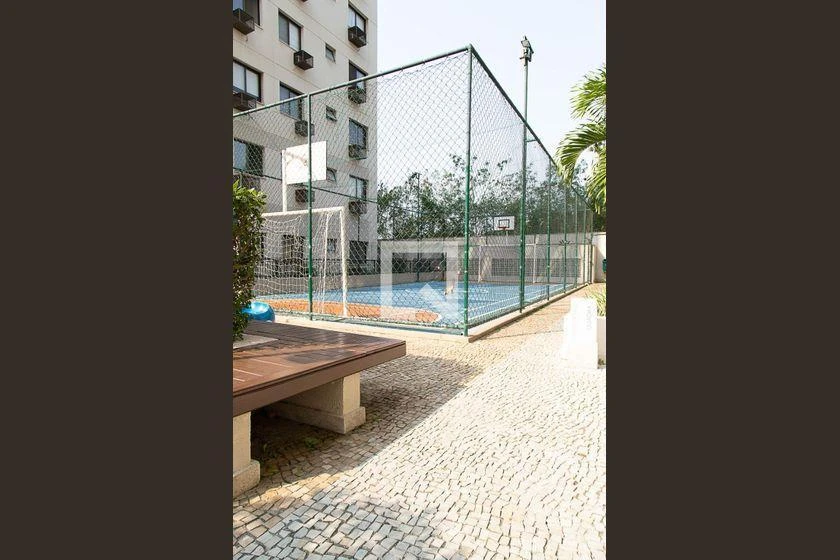 105 m² apartment with 3 bedrooms and a swimming pool — photo 40