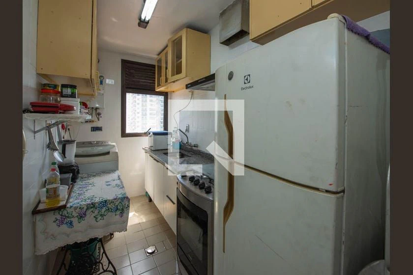 Furnished 2-bedroom apartment with view in 72 m² — photo 2