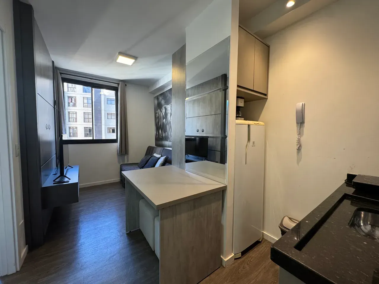 Apartamento mobiliado de 1 quarto com 1 vaga e terraço — photo 5