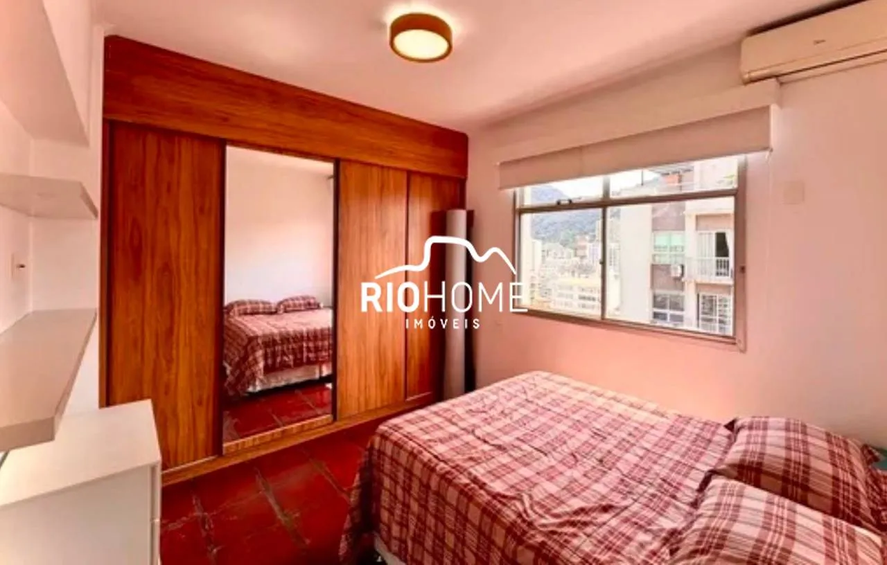 One-bedroom apartment with a mountain view — photo 5