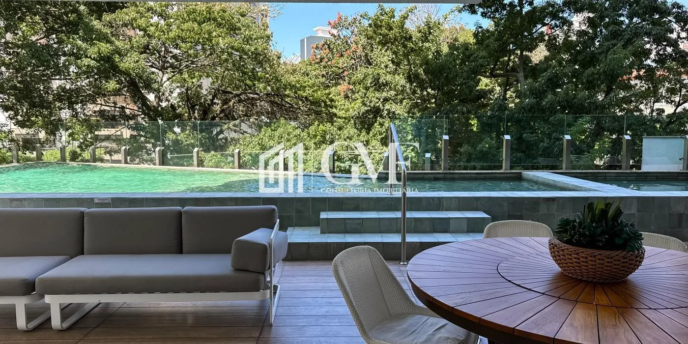 Furnished apartment, 57 m², with a glass-enclosed balcony — photo 16