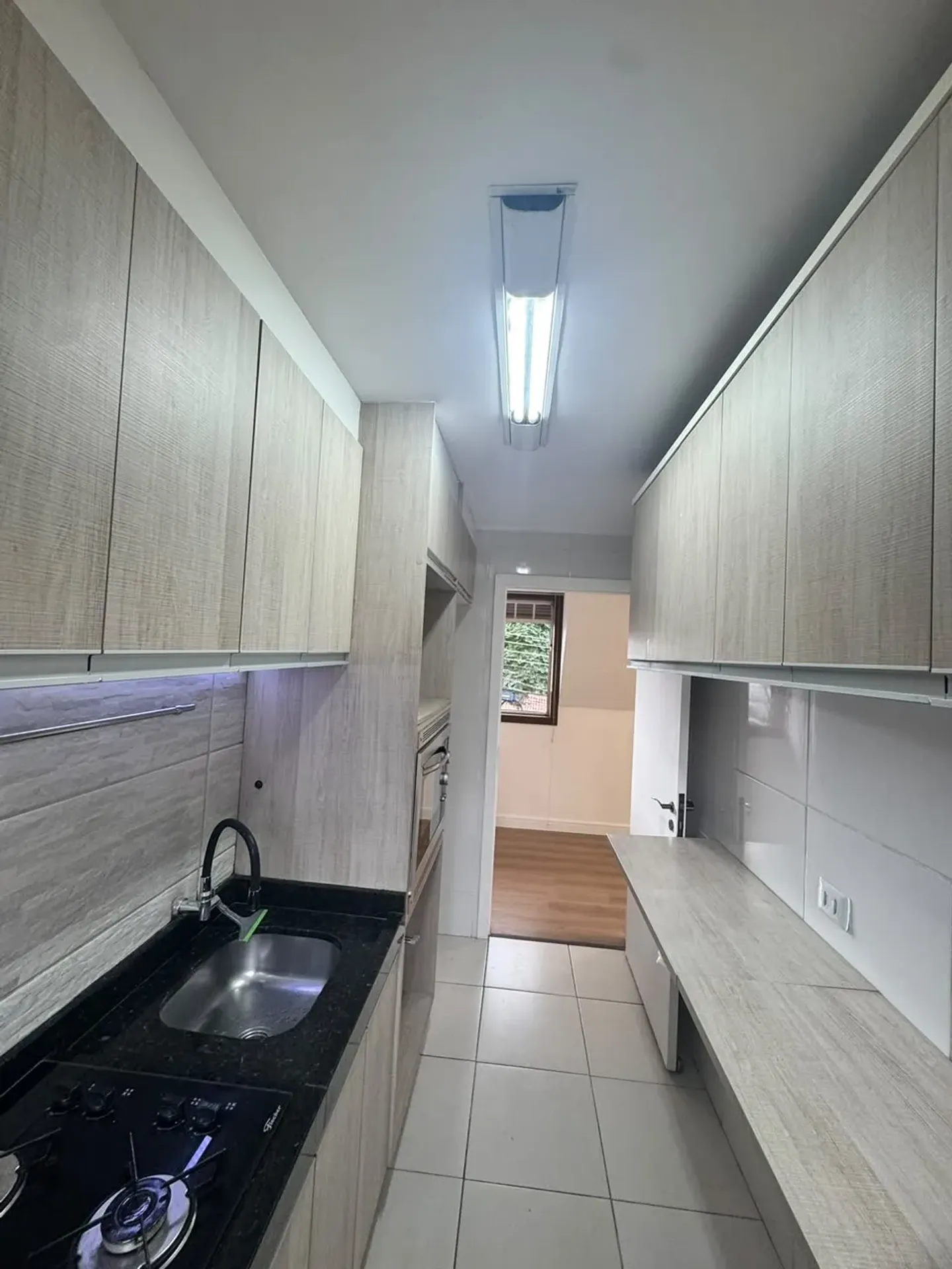 37 m² 1-bedroom apartment with a gas kitchen — photo 6
