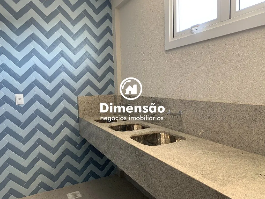 Furnished 1-bedroom apartment with 52 m² and parking — photo 13