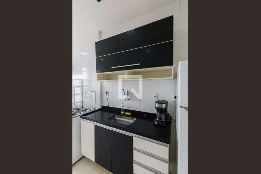 Furnished apartment with 2 bedrooms and a balcony — photo 48