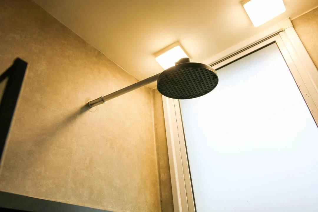 Apartment with 2 bedrooms and a balcony — photo 41