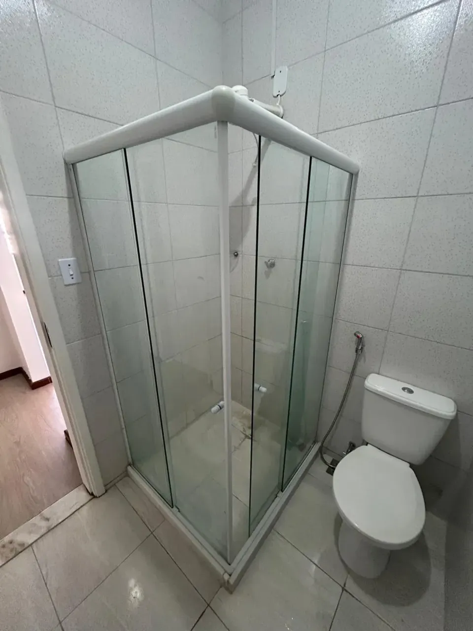 Unfurnished apartment with 2 bedrooms and 1 parking space — photo 13