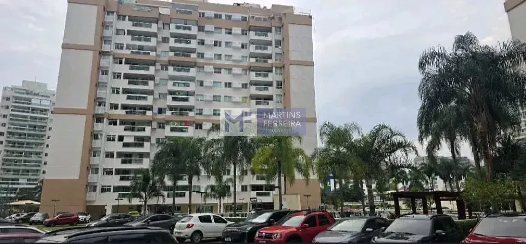 2-bedroom apartment with 2 bathrooms and a balcony — photo 17