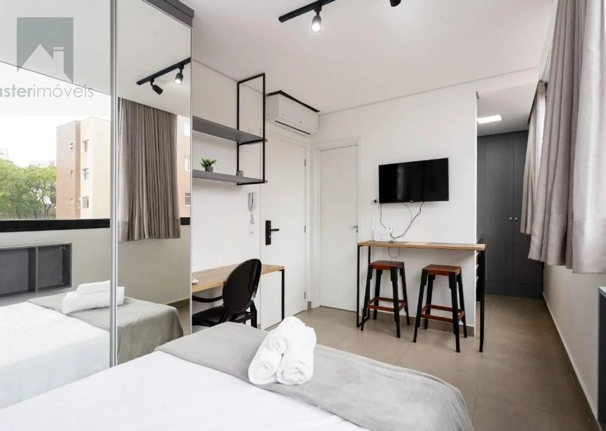 19 m² apartment with floor-to-ceiling windows and a dryer — photo 32