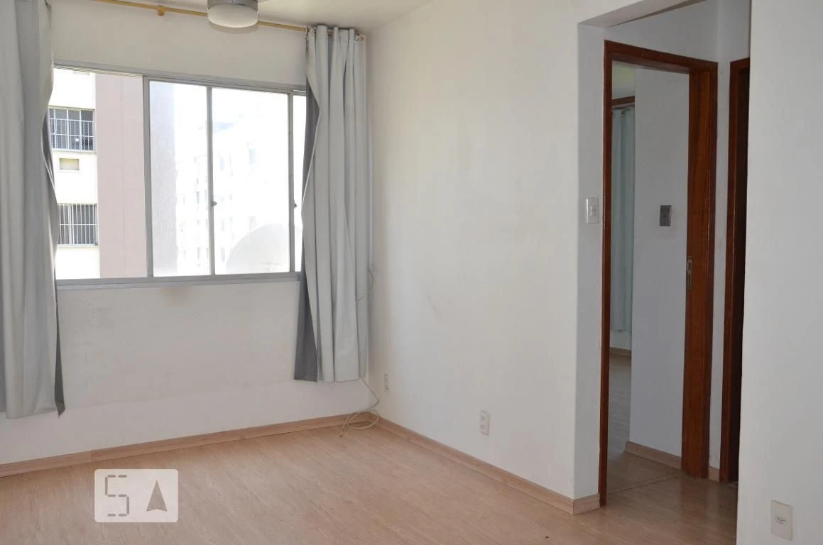 2-bedroom apartment in a building with a pool — photo 21