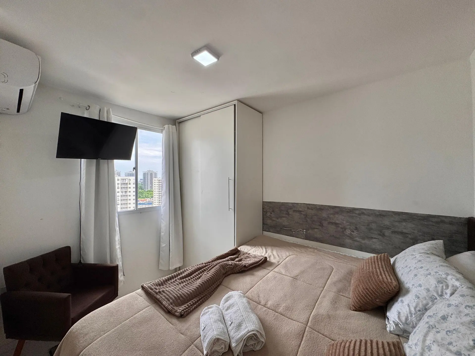 2-bedroom apartment in a building with a sauna — photo 17