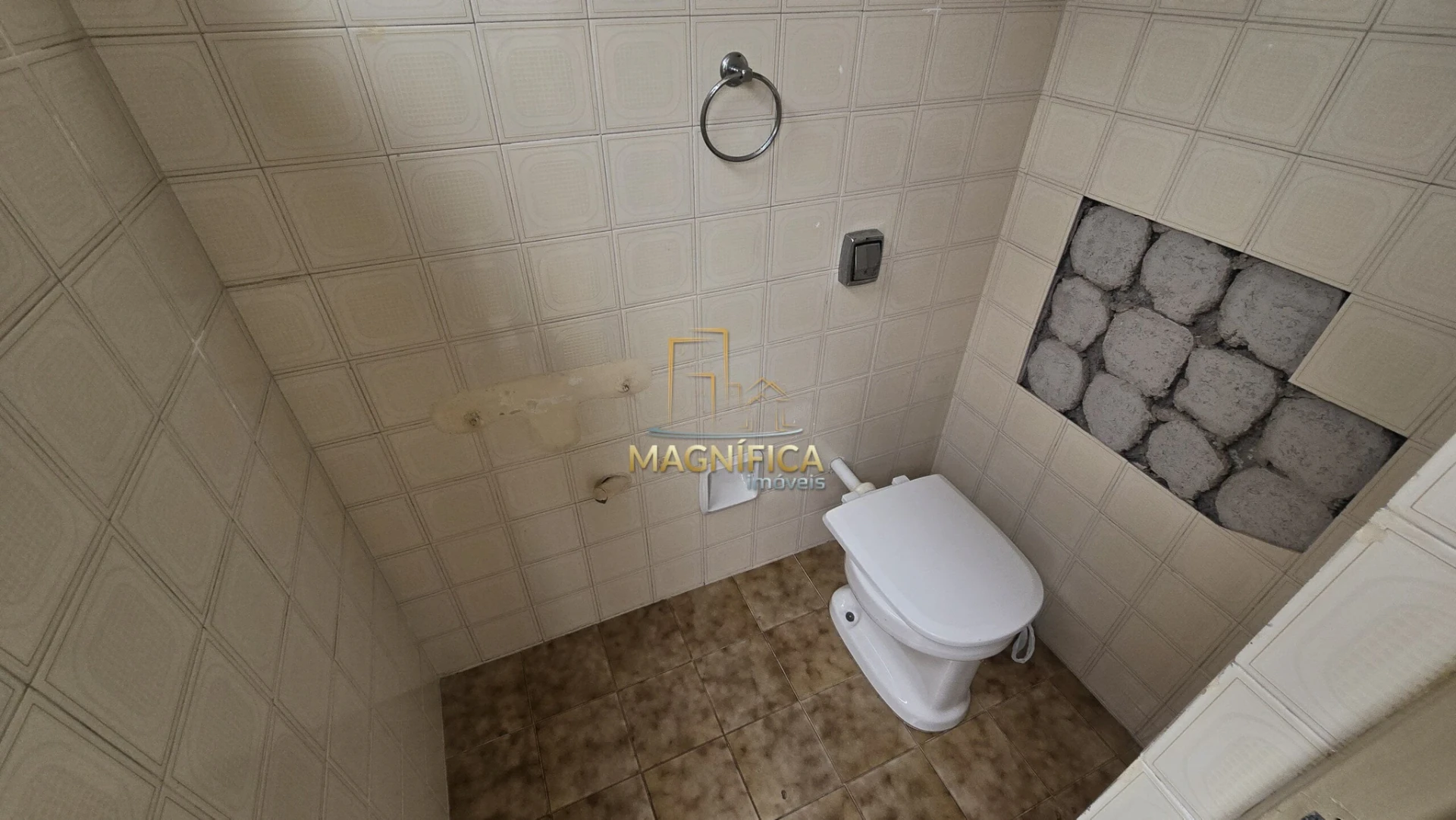 Apartment, 75 m², with wood or laminate floors — photo 16