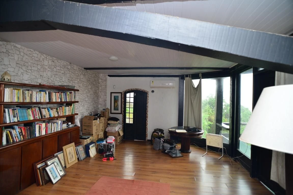 Furnished house, 700 m², with a jacuzzi — photo 33