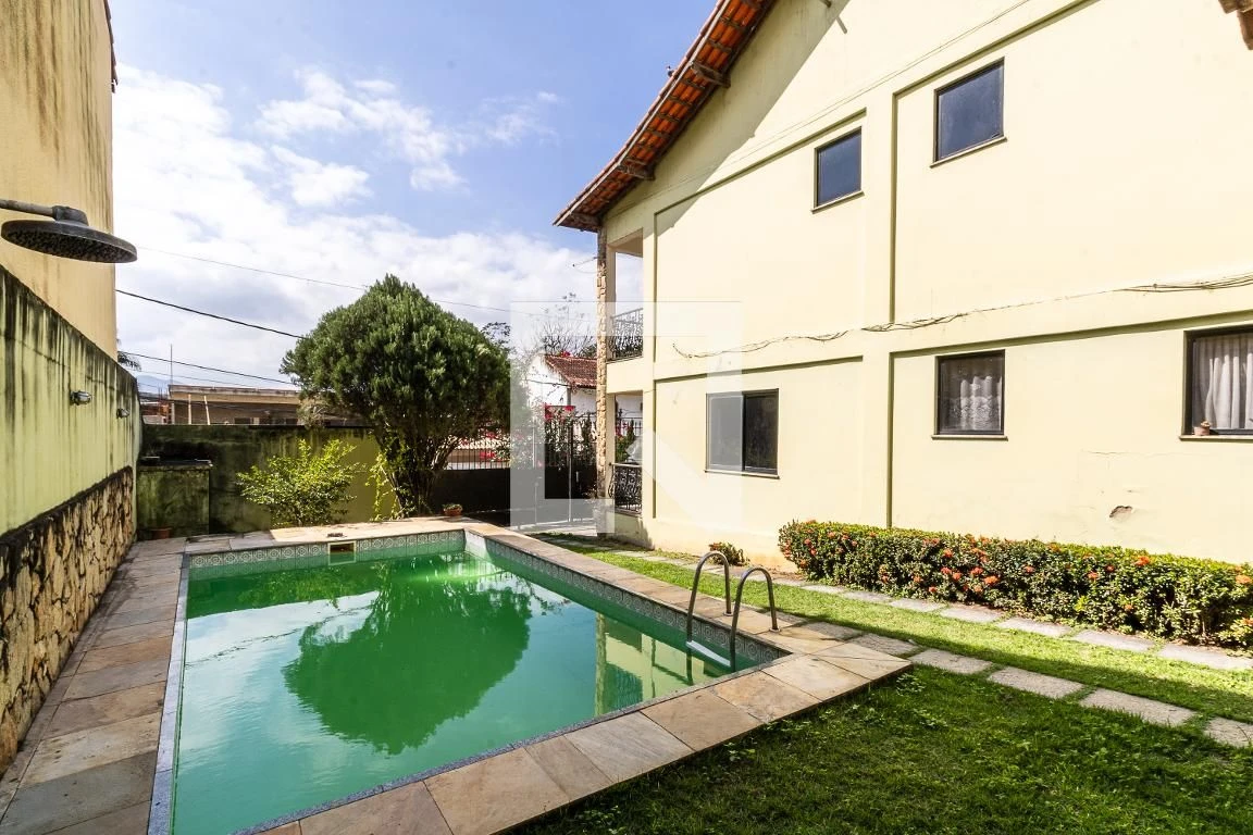 Casa de 2 andares com 238 m², 3 quartos e jardim — photo 71