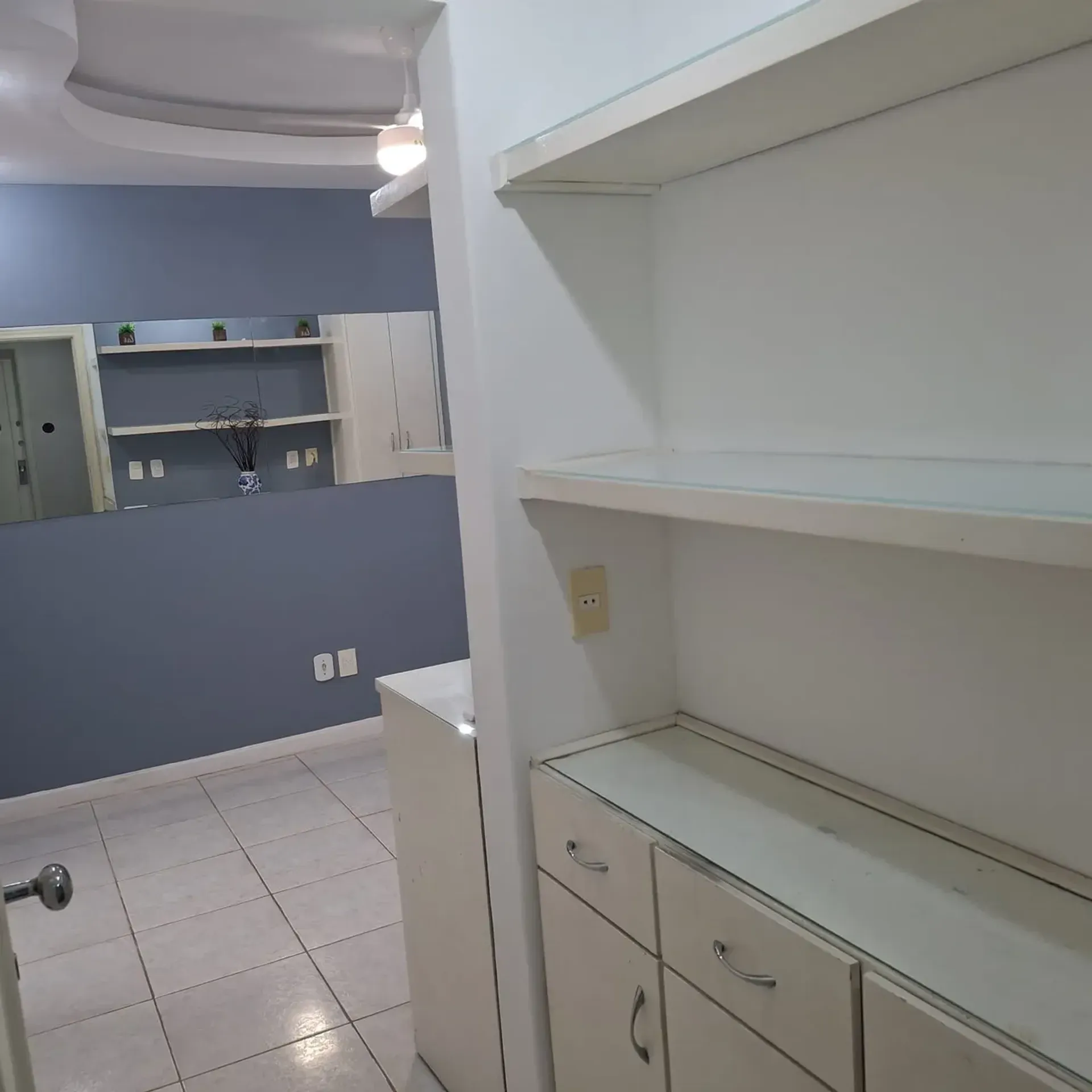 One-bedroom apartment with a home office in Rio de Janeiro — photo 31