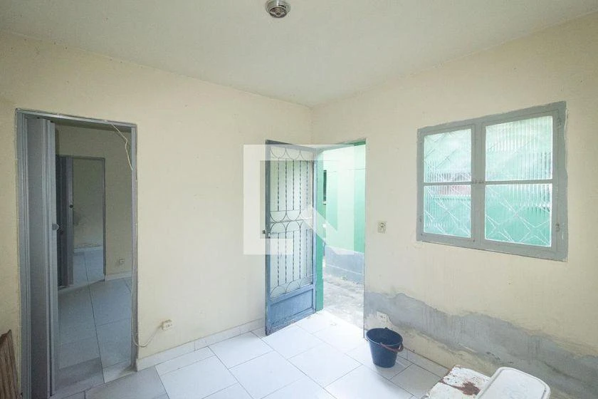 Casa sem móveis de 60 m² com 2 quartos e aceita pets — photo 24