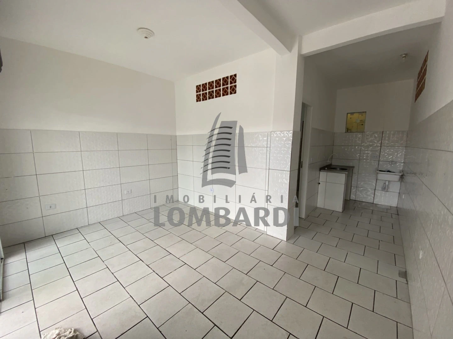 35 m² studio with 1 bedroom and 1 bathroom — photo 2