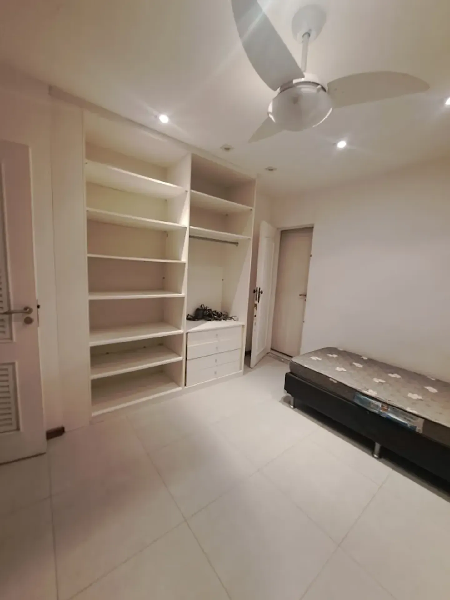 Casa mobiliada com 6 suítes e 8 banheiros — photo 45