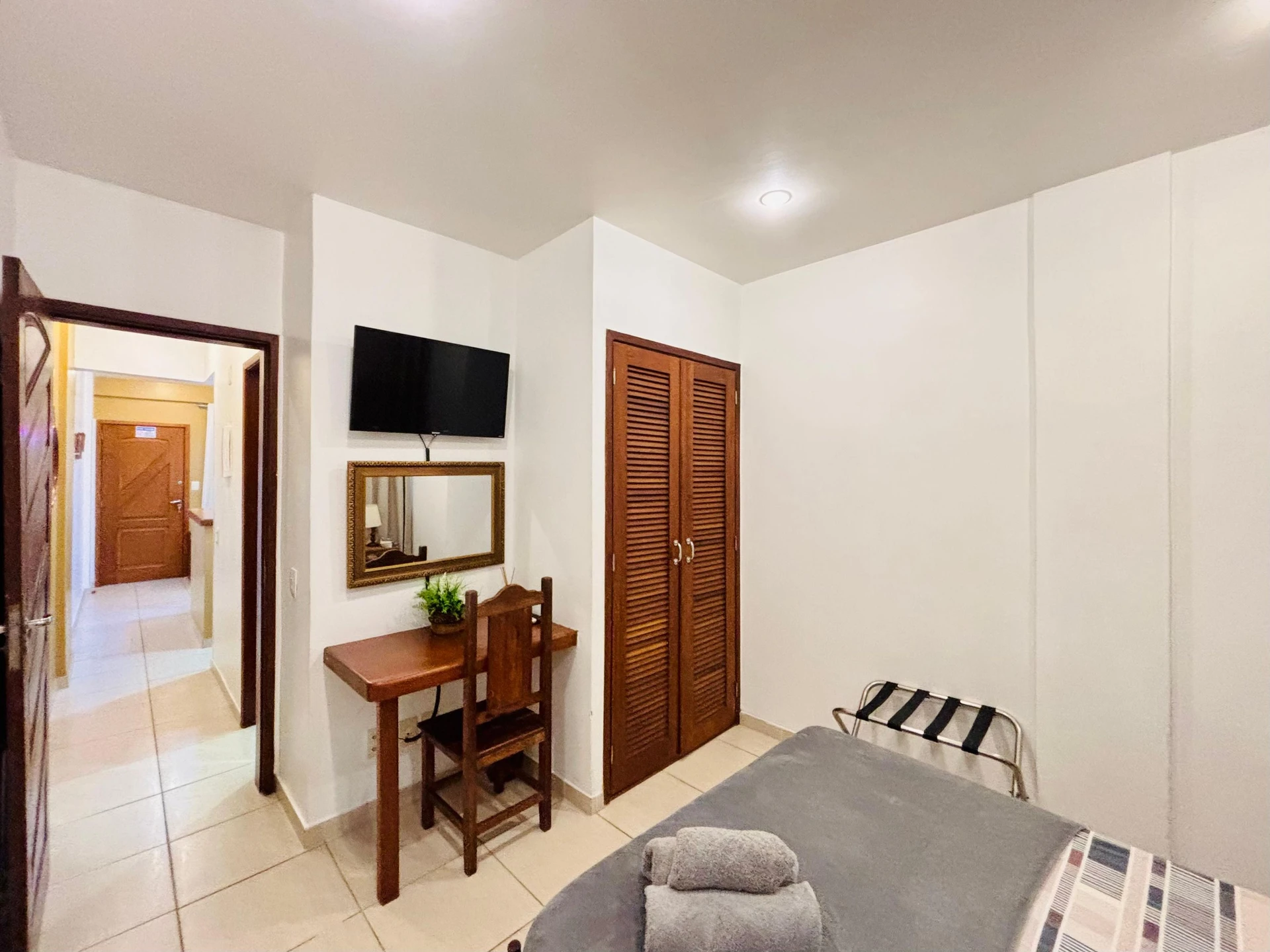 Furnished apartment, 37 m², with a home office — photo 7