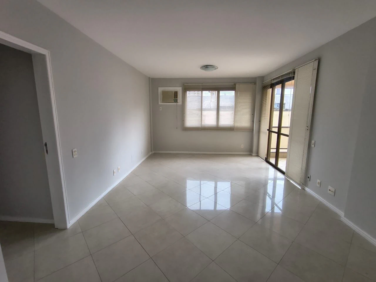 Piscina privada y 3 dormitorios: departamento de 109 m² — photo 10