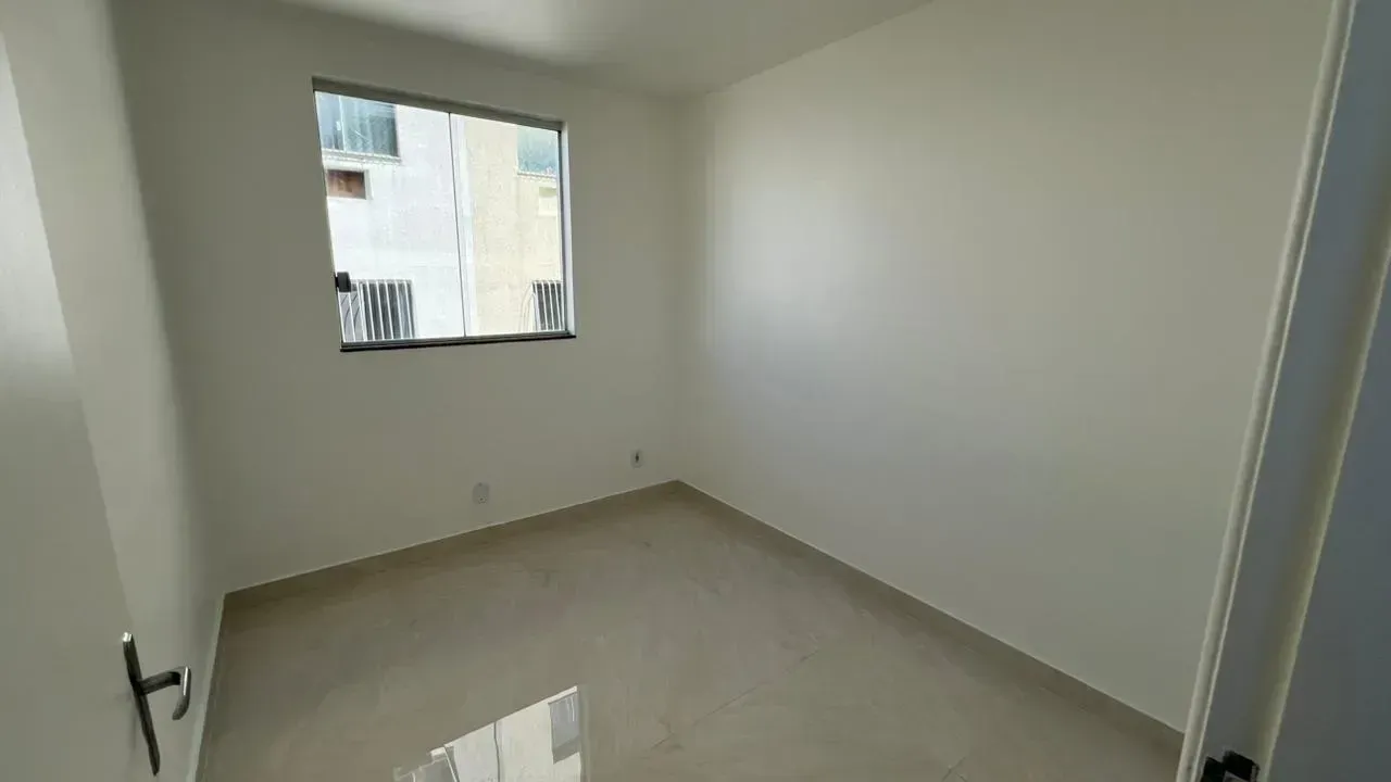 Apartamento com 2 quartos e 1 vaga, azulejo por todo lado — photo 5
