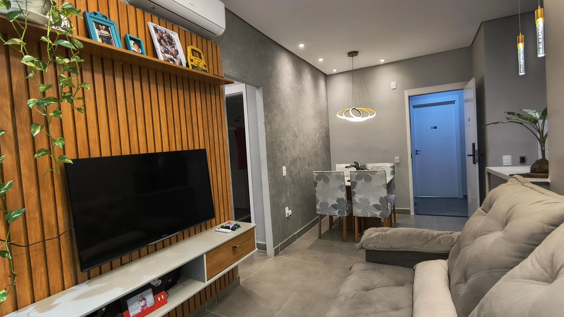 Furnished apartment with open-plan kitchen and balcony — photo 19