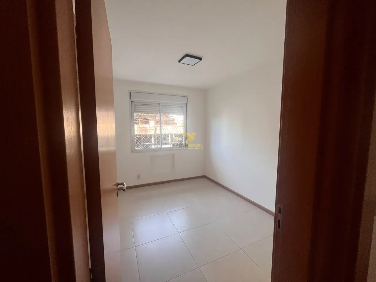 Apartment, 104 m², with a glass-enclosed balcony — photo 21