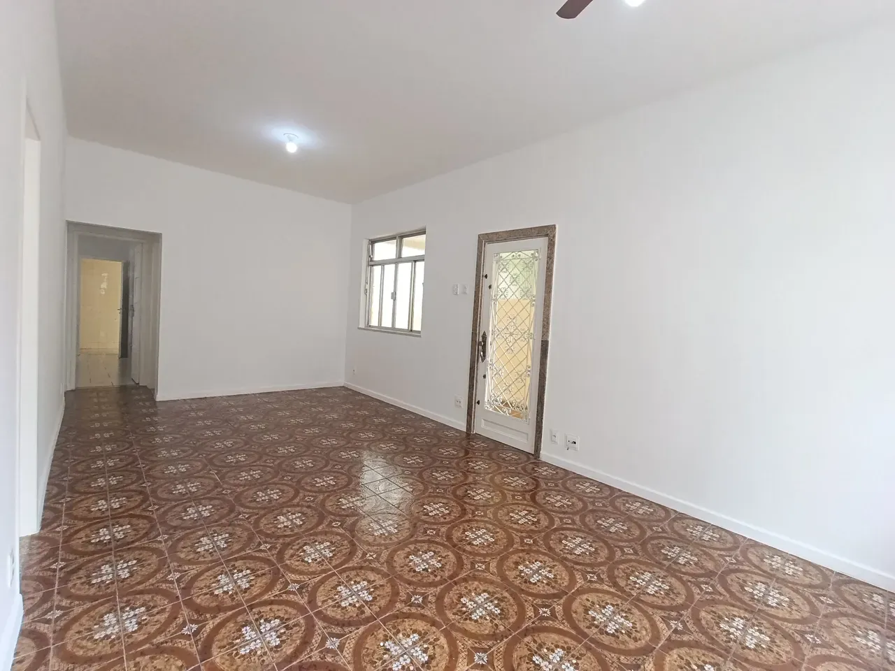 Washing machine in a 2-bedroom house, 82 m²