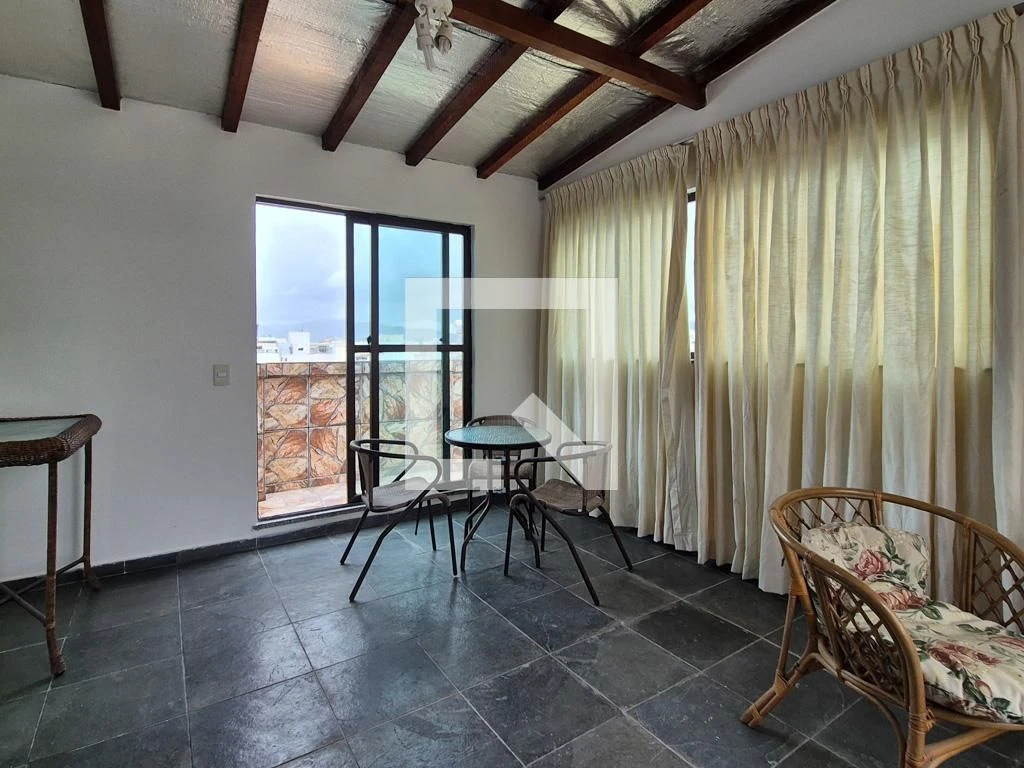 Furnished apartment with 3 en-suite bedrooms and 3 baths — photo 27