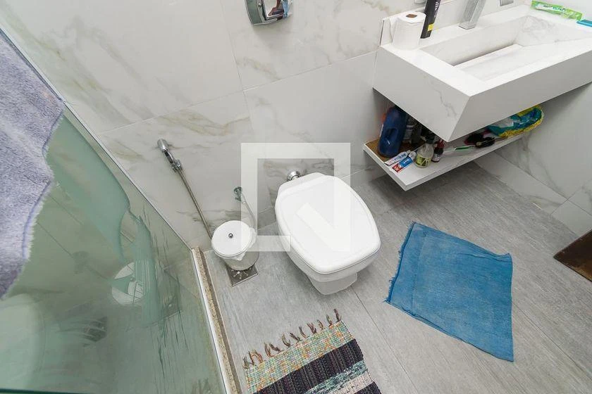 Casa de 400 m² com 4 suítes e 6 banheiros — photo 47