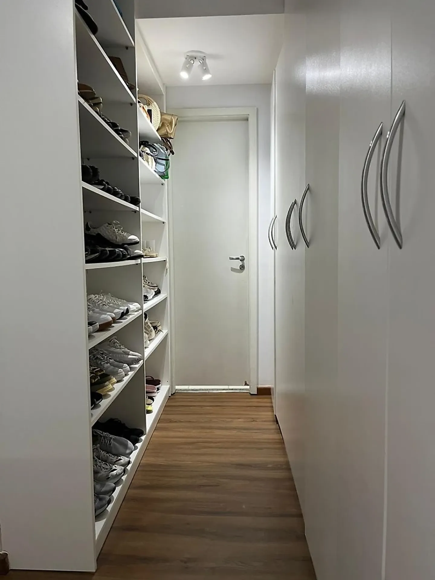 2-bedroom apartment with 18000 m² and 1 parking space — photo 4